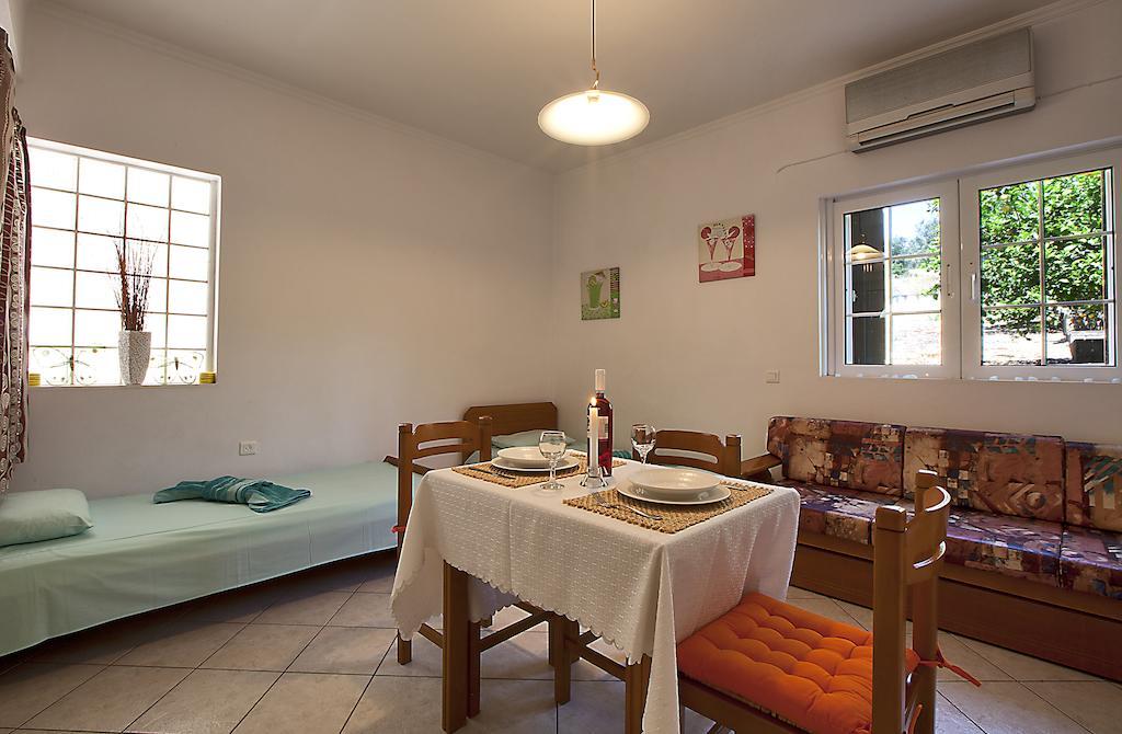 Drimouras Apartments Xiropigado Bilik gambar